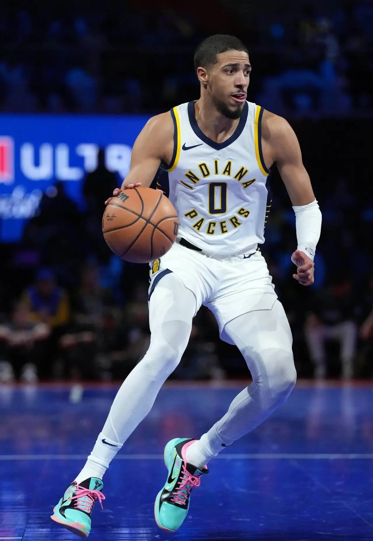 关于NBA-哈利伯顿右跟腱撕裂总决赛带伤作战的信息