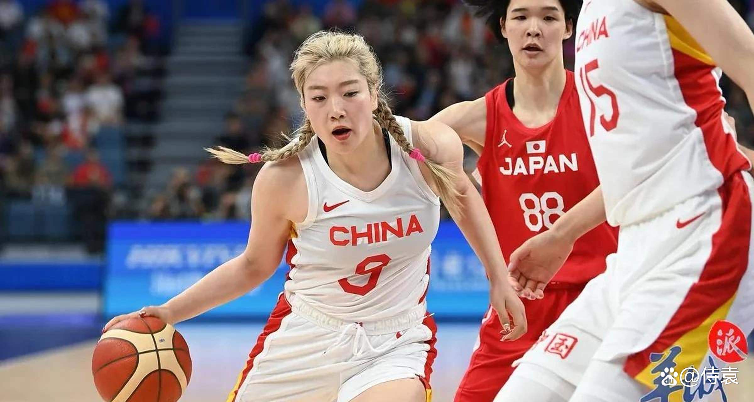 爱游戏体育-篮球热门话题：日本女队实现完美逆转的简单介绍